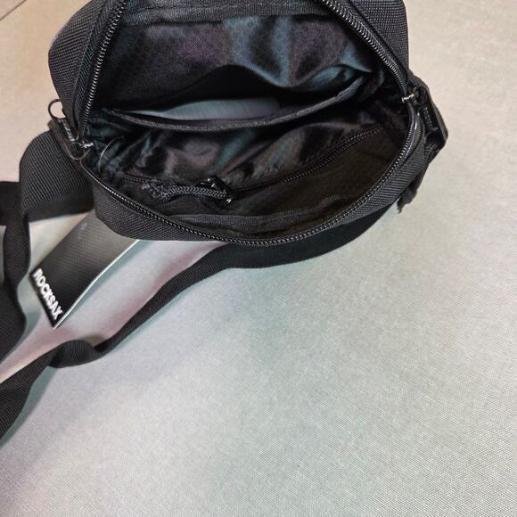 Motley Crue Rocksax Crossbody Shoulder Bag NWT Official Licensed 2022 - Picture 6 of 9